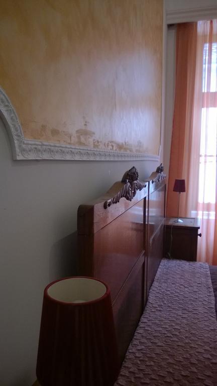 M Central Apartments Cluj-Napoca Quarto foto